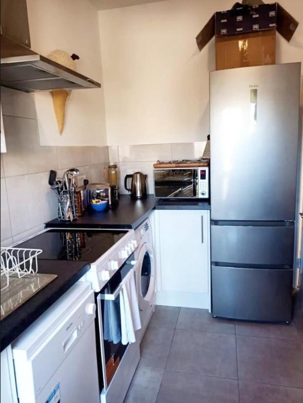 Apartament Stylish 2-Bed Flat, Quick Access To London Sights Zewnętrze zdjęcie